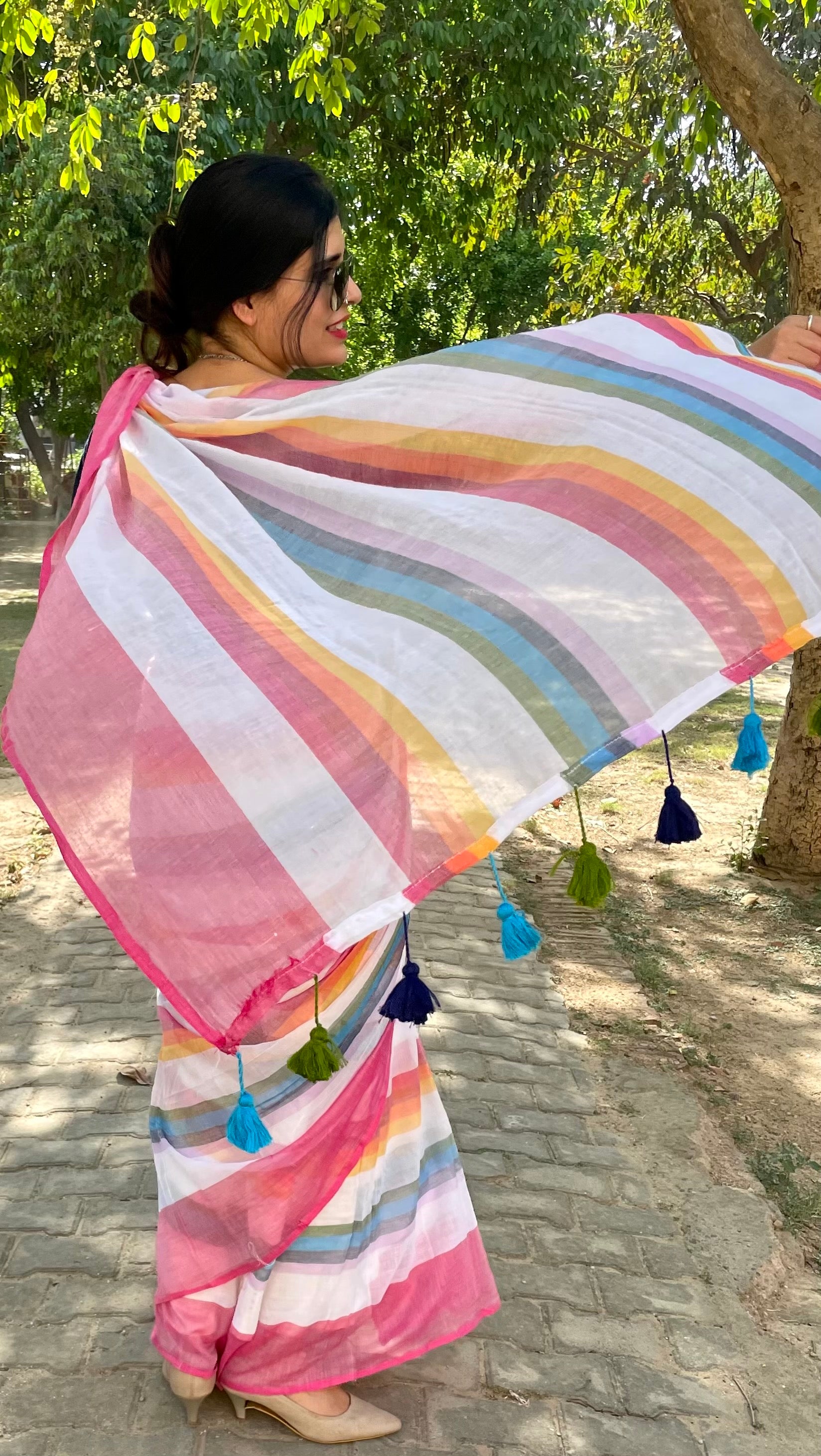 Pink Multicolour Striped Mulmul Cotton Handloom Saree: West Bengal