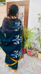 Black Floral  Fulia Tangail Handloom Saree: West Bengal