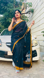 Black Floral  Fulia Tangail Handloom Saree: West Bengal